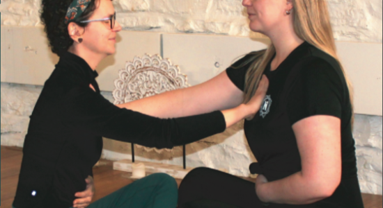 Atelier de connexion à l'autre - yoga en duo