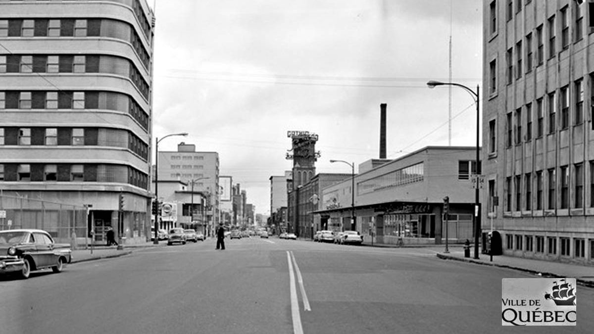 Saint-Roch dans les années 1960 : angle Charest Est - Caron | 28 novembre 2021 | Article par Jean Cazes